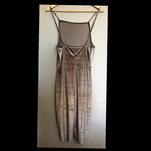 Cappuccino colored sexy velvet spaghetti strap dre - Picture 2 of 4